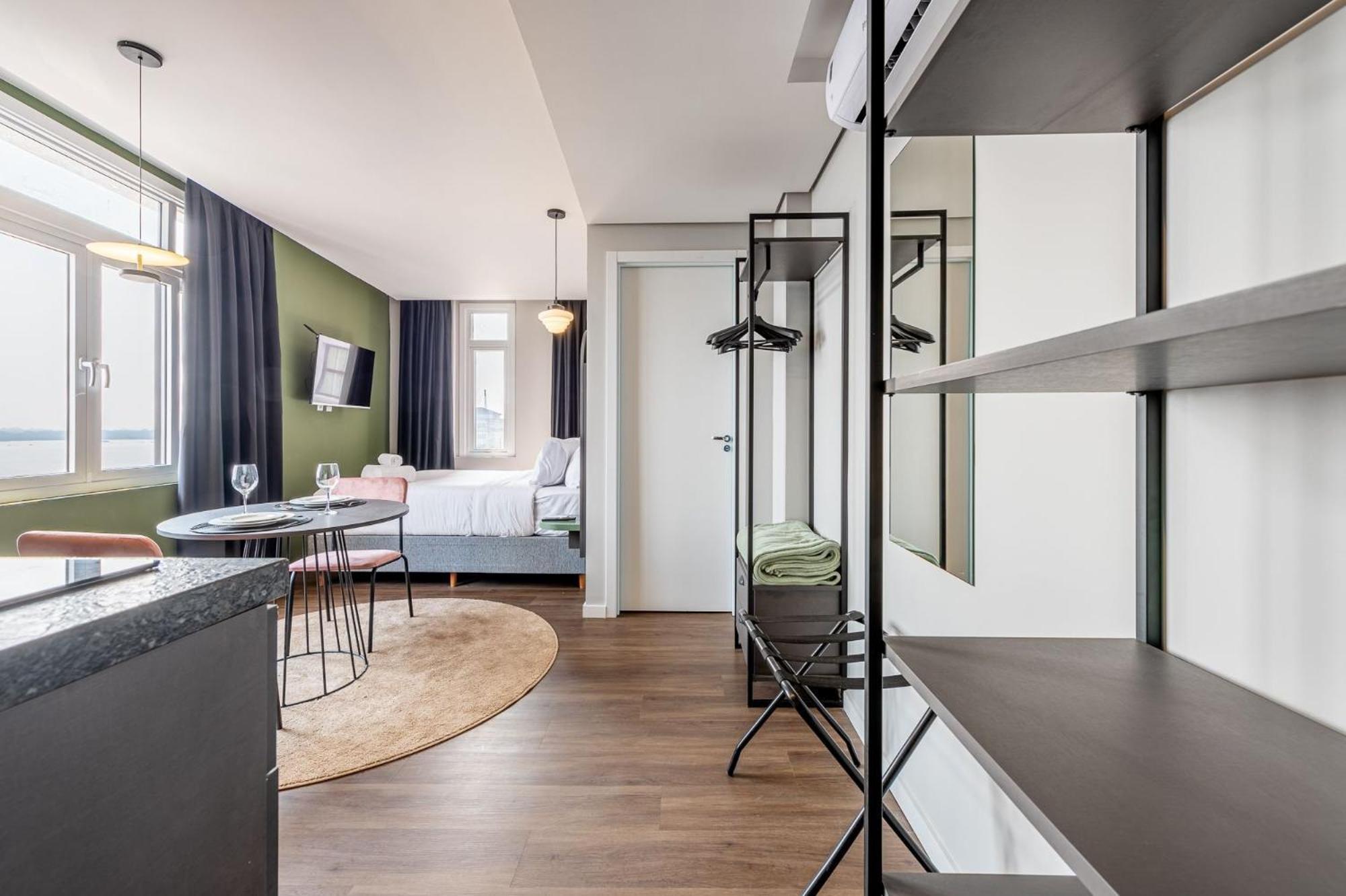 Xtay Cais Rooftop: A Melhor Hospedagem De Porto Alegre ปอร์โตอัลเลเกร ภายนอก รูปภาพ